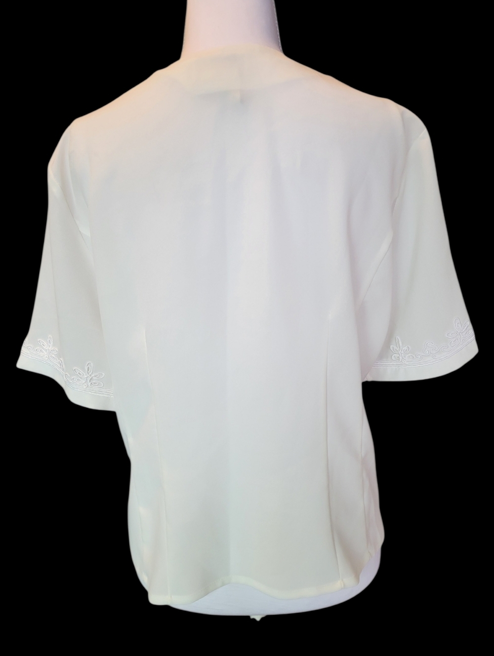 Vintage Worthington White/Off White Embroidered Button Up Short Sleeve Blouse - Picture 4 of 7